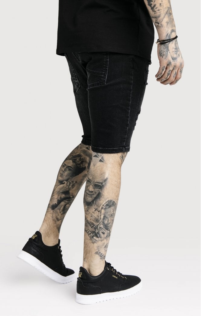 Distressed Skinny Shorts – Washed Black