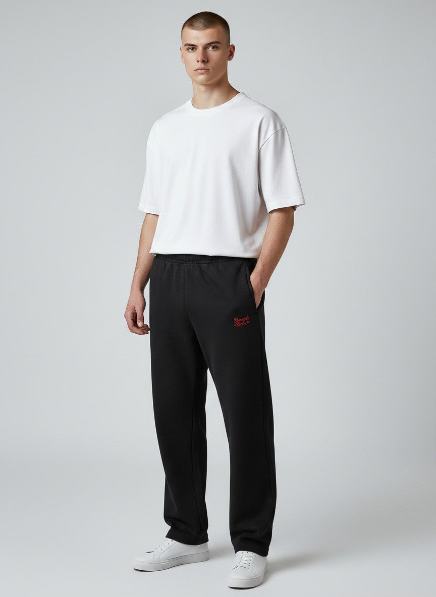 Power Jogginghose – rote Stickerei