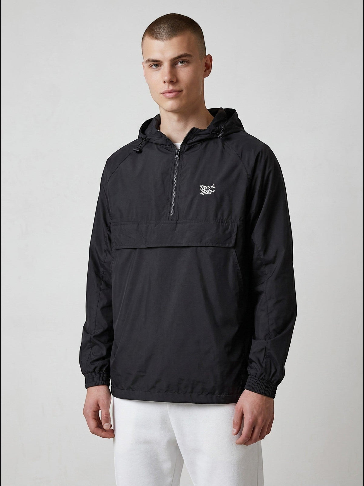 Signature Windbreaker – weiße Stickerei