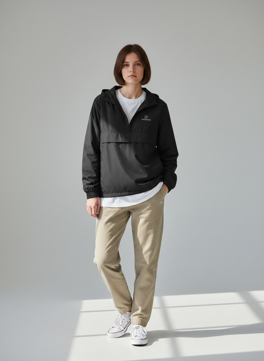 Identity Windbreaker – weiße Stickerei