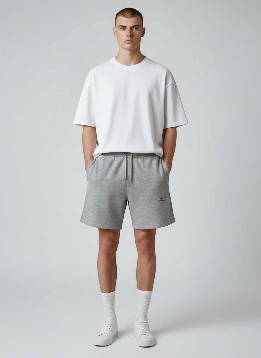 Essential Sweatshorts 300 g/m² – rote Stickerei