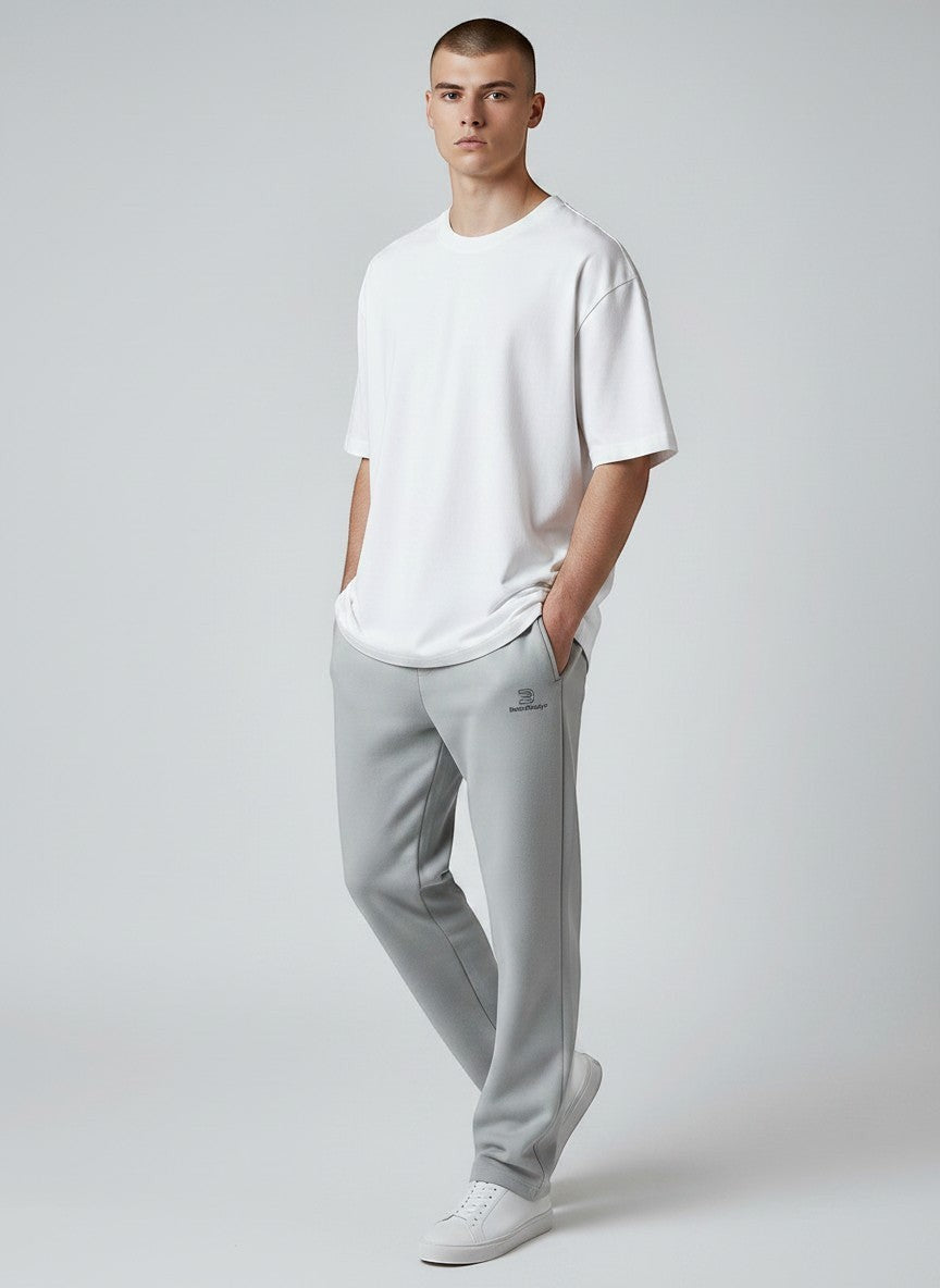 Standard Jogginghose – schwarze Stickerei