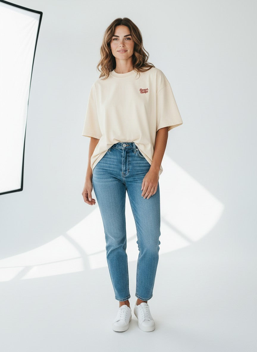 Power Oversize T-Shirt 200 g/m² – Bio-Baumwolle, rote Stickerei