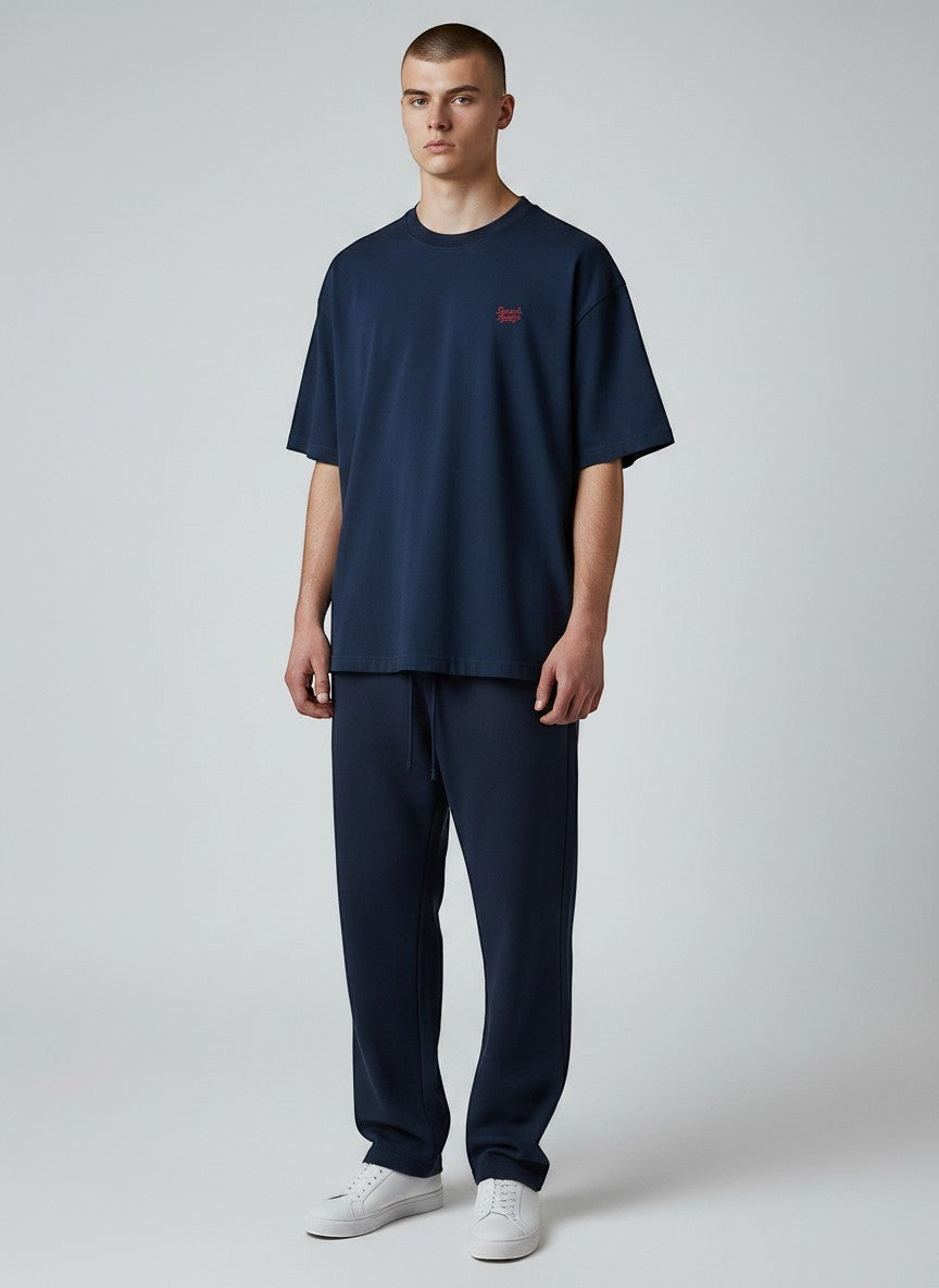 Power Oversize T-Shirt 200 g/m² – Bio-Baumwolle, rote Stickerei