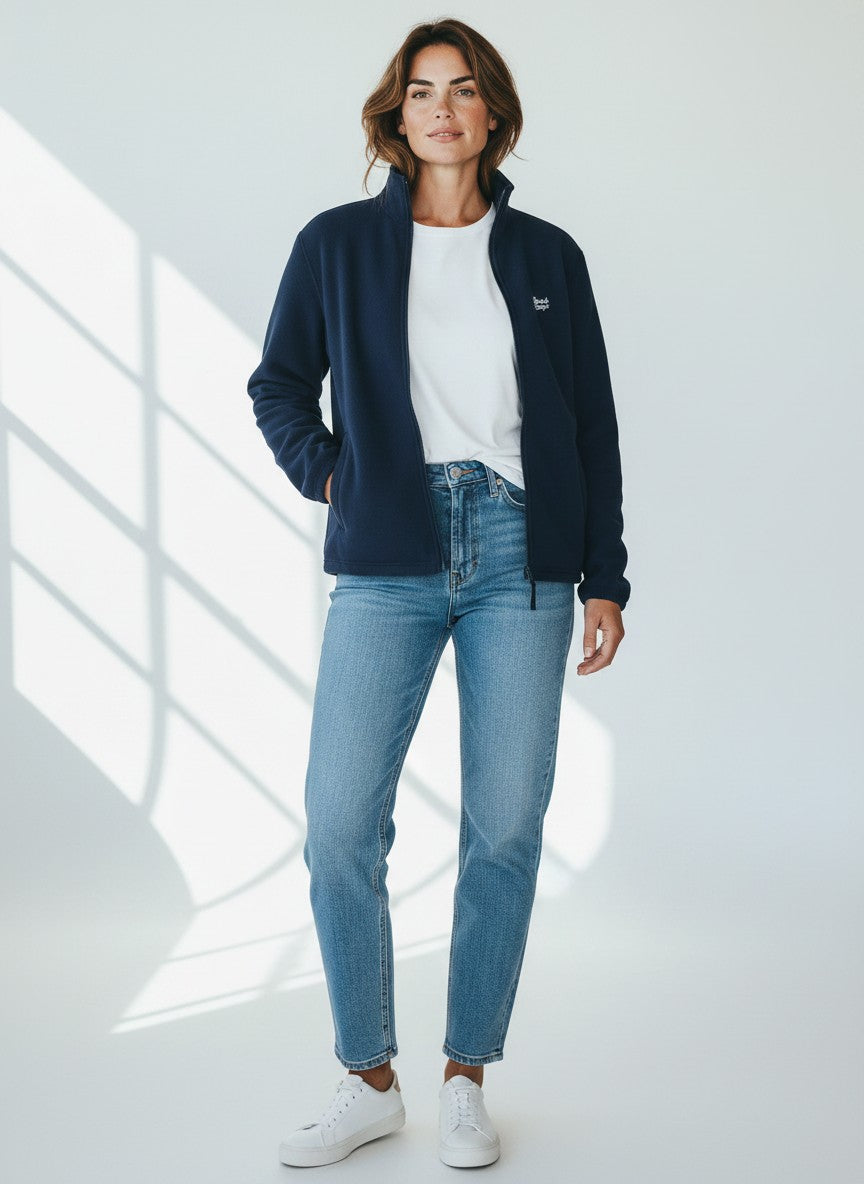 Signature Fleecejacke – weiße Stickerei