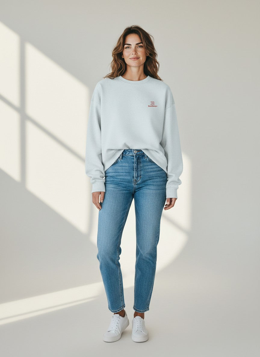 Essential Oversize Sweatshirt 350 g/m² – Bio-Baumwolle, rote Stickerei
