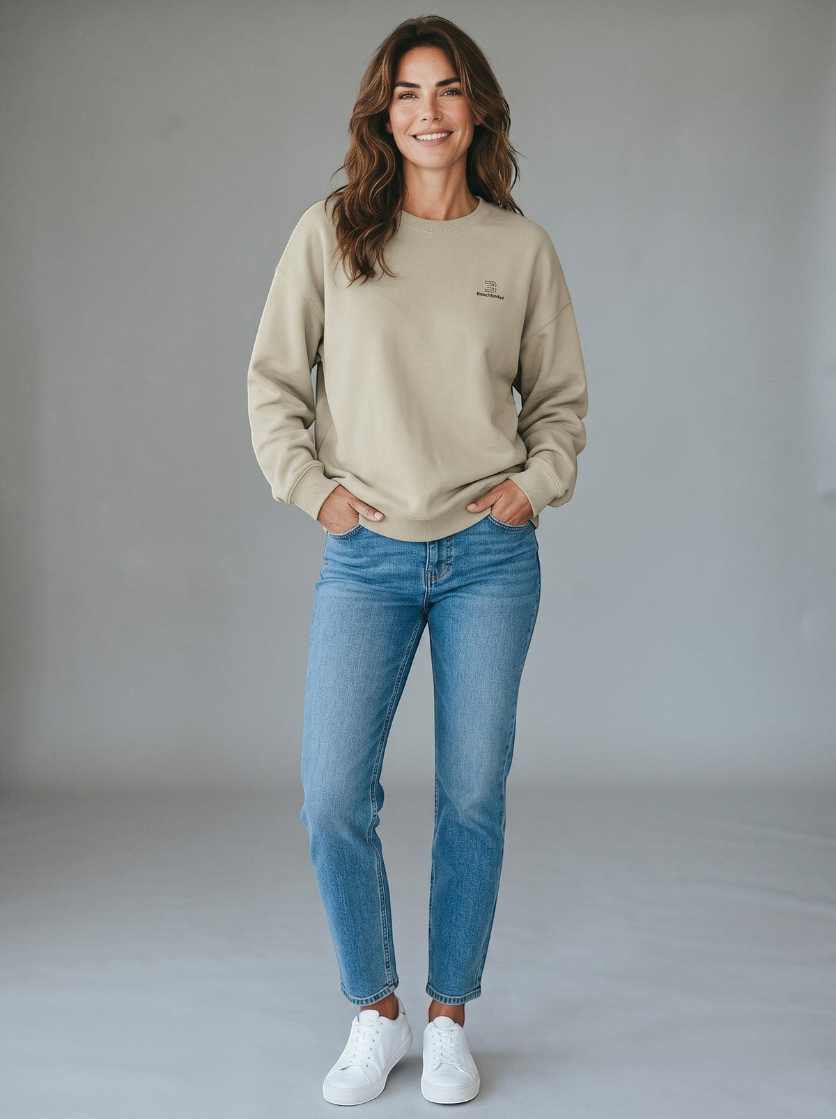 Standard Oversize Sweatshirt 350 g/m² – Bio-Baumwolle, schwarze Stickerei
