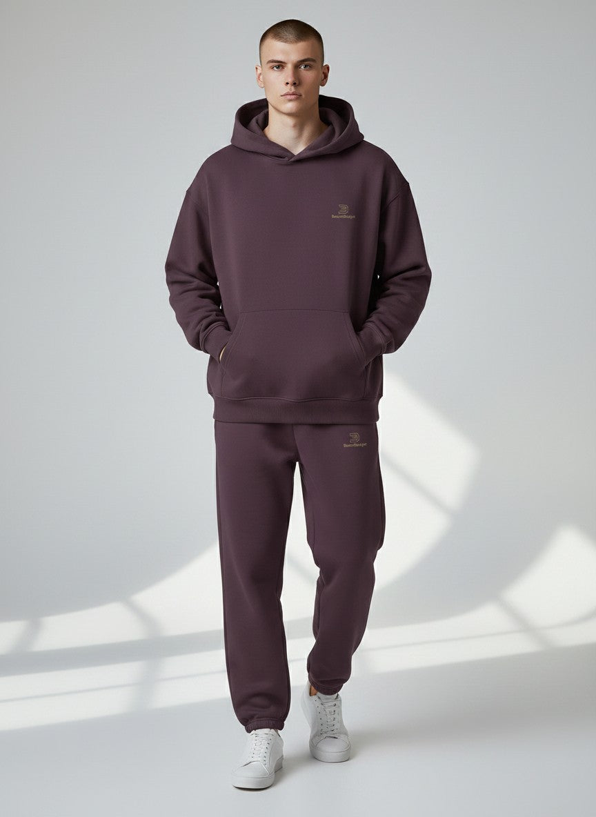 Silence Fluffy Jogginghose – goldene Stickerei