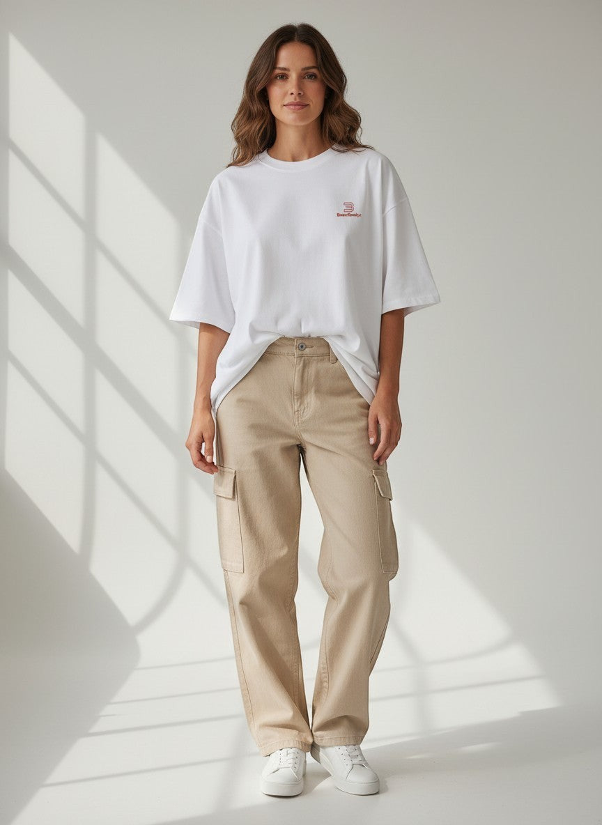 Essential Oversize T-Shirt 200 g/m² – Bio-Baumwolle, rote Stickerei