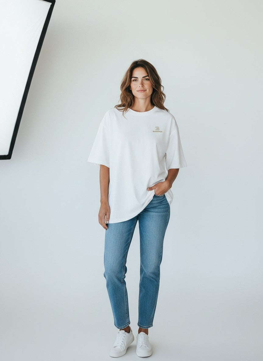 Silence Oversize T-Shirt 200 g/m² – Bio-Baumwolle, goldene Stickerei